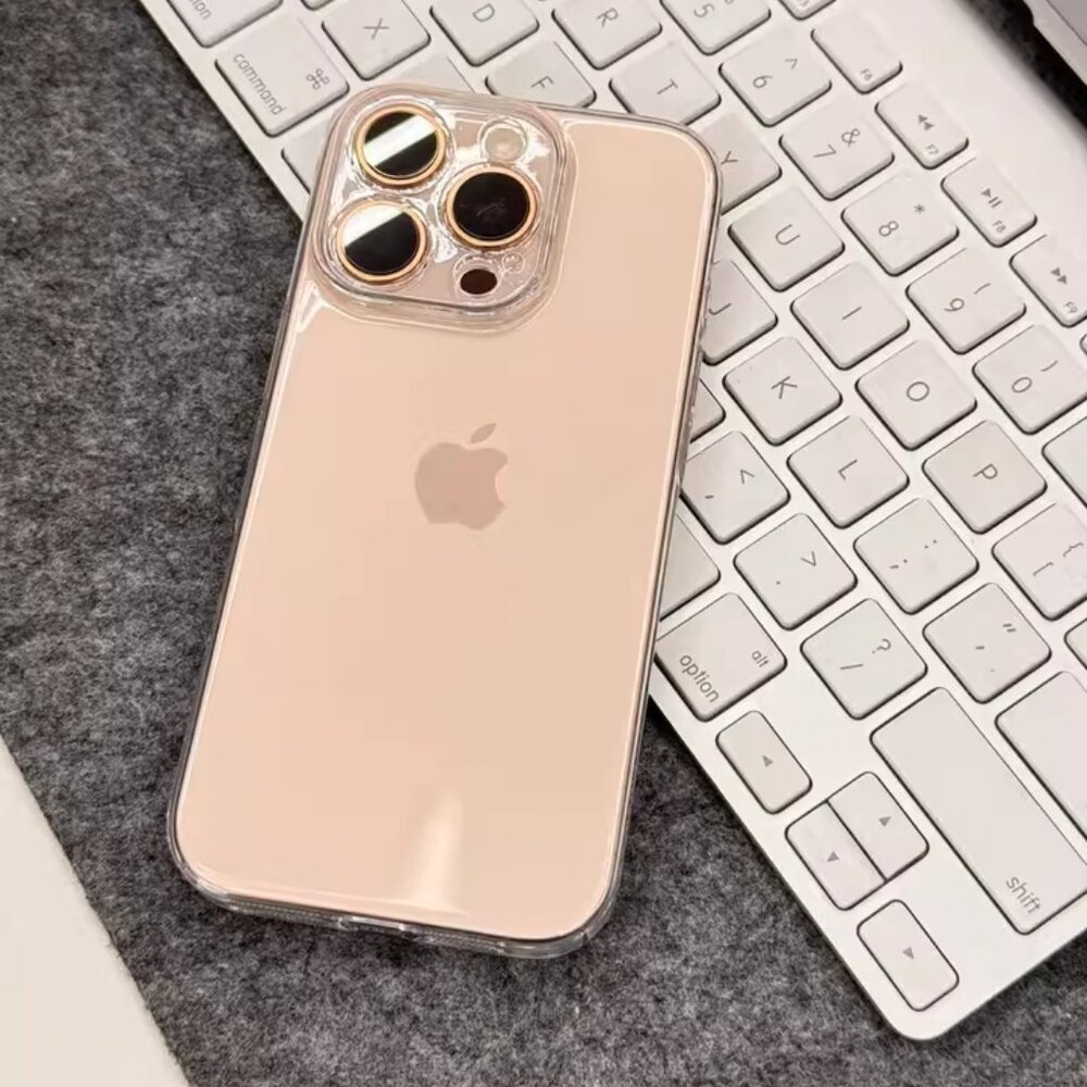 Cream iPhone16 Case